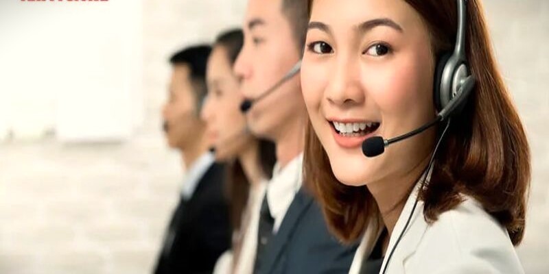 Nhân viên chăm sóc khách hàng tại Rwin được đào tạo bài bản với những khóa huấn luyện độc quyền